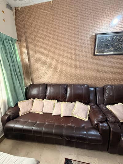 6 Seater Sofa With Cushion