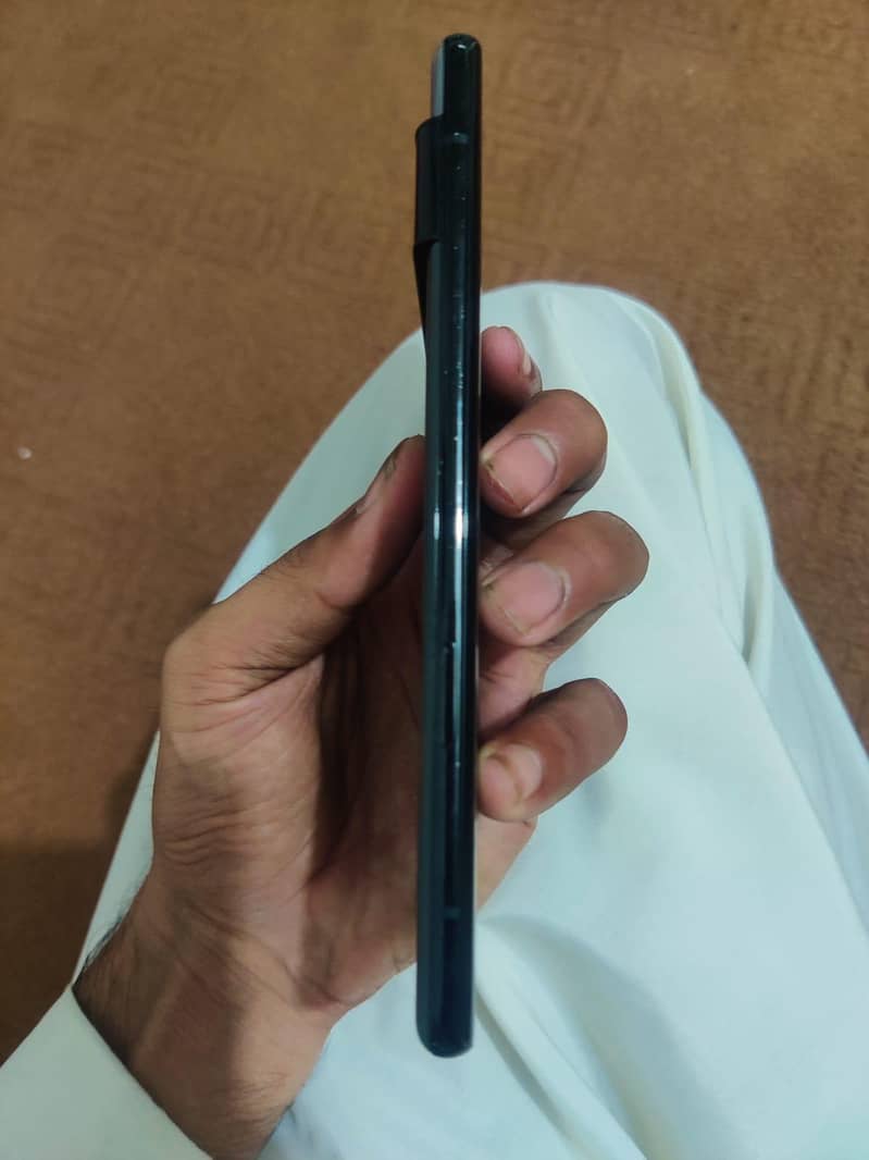 Google Pixel 6 Pro 2