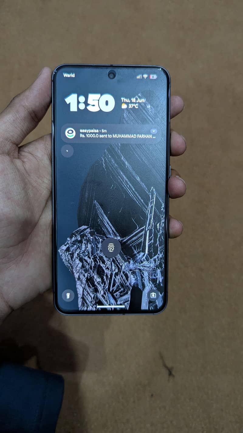 Google Pixel 8 3