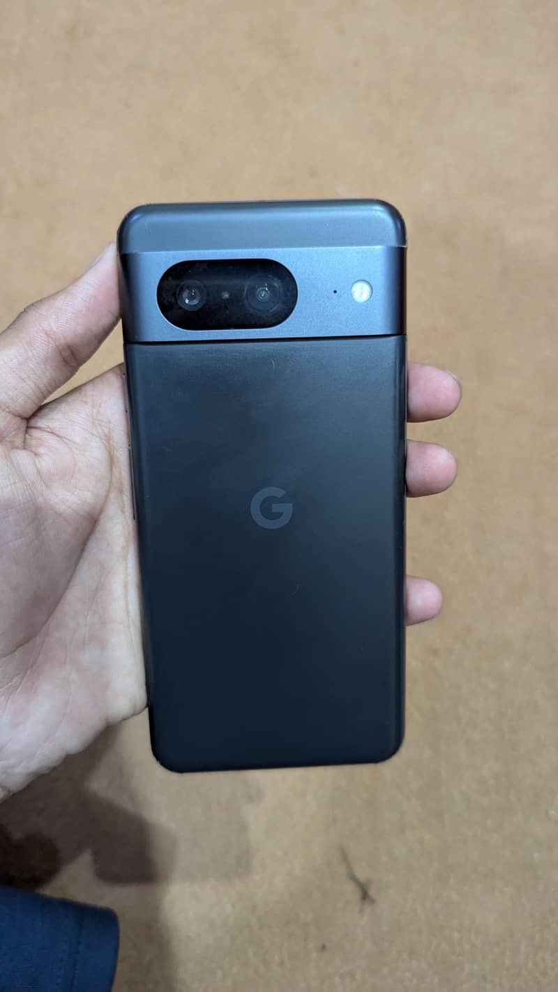Google Pixel 8 5