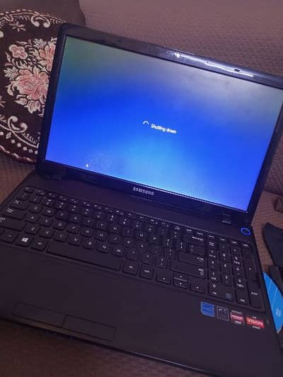 samsung laptop for sell detail sea in pic