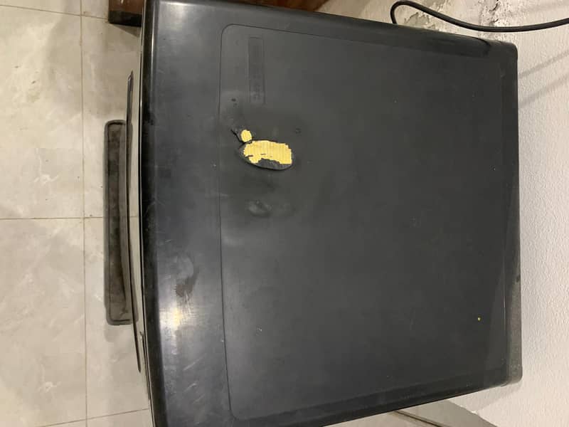 Refrigerator 3