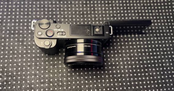 Sony ZV-E10 Mirrorless Camera | 10/10 Condition
