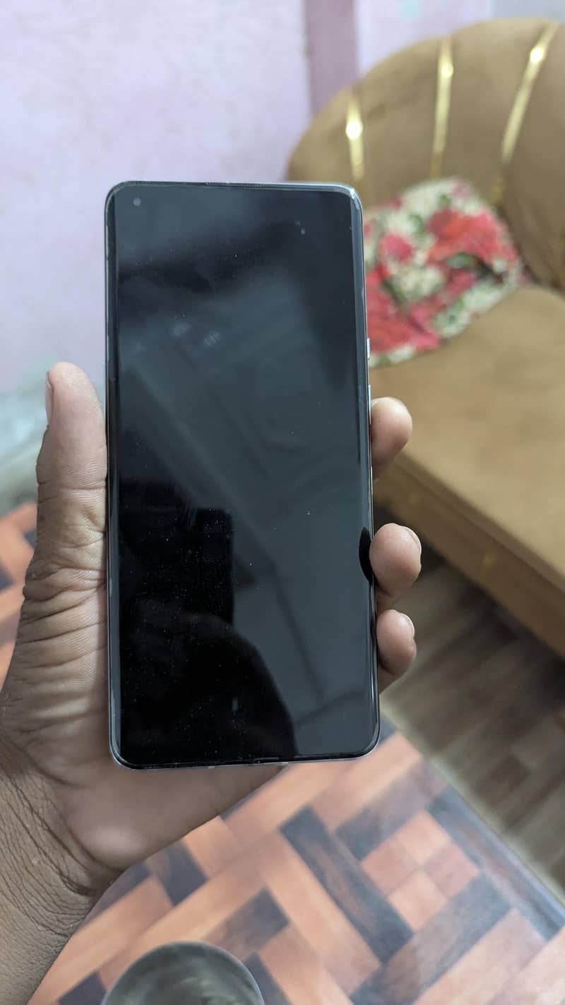 One Plus 9 Pro 5