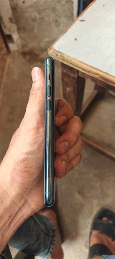 Apple iPhone 11 Pro