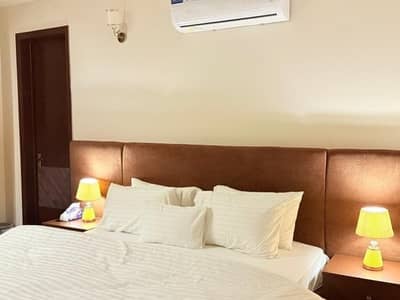 Daily basis and weekly basis, Two bedrooms fully furnished luxury apartments available for rent Gulberg greens Islamabad