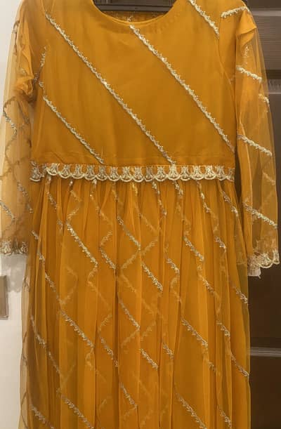 Elegant mustard maxi dress