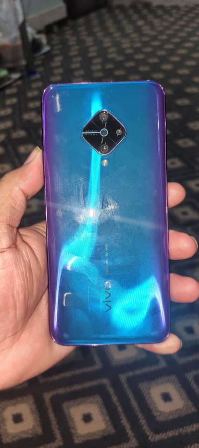 Vivo Y9s 8Ram 128ROM