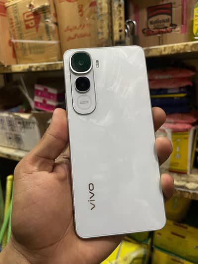 Vivo Y400 5G 8+8/256 PTA approved