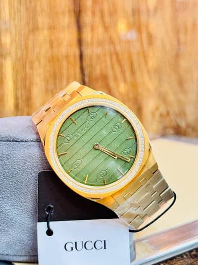 `Men's Golden Luxury Watch with Box | New Condition`