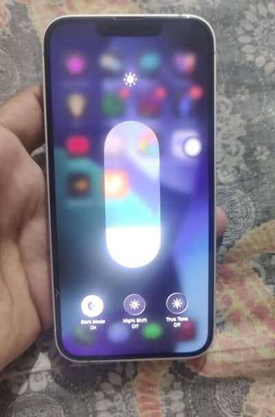 Apple iPhone 16e
