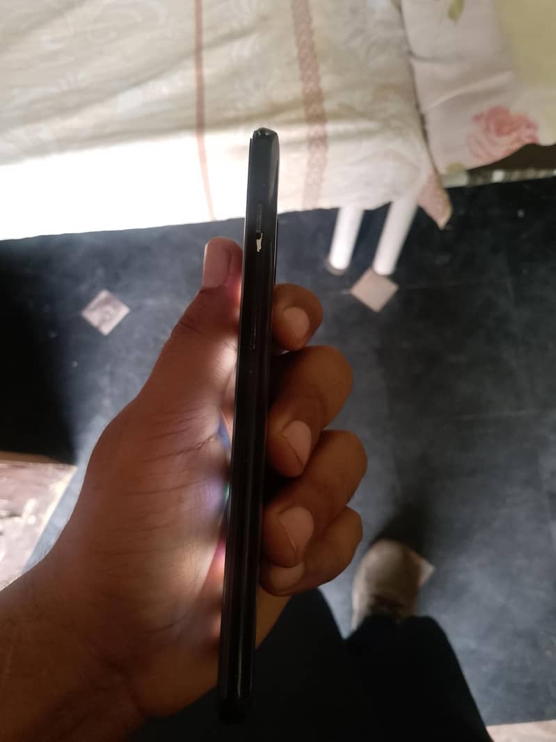 One Plus 6T 4