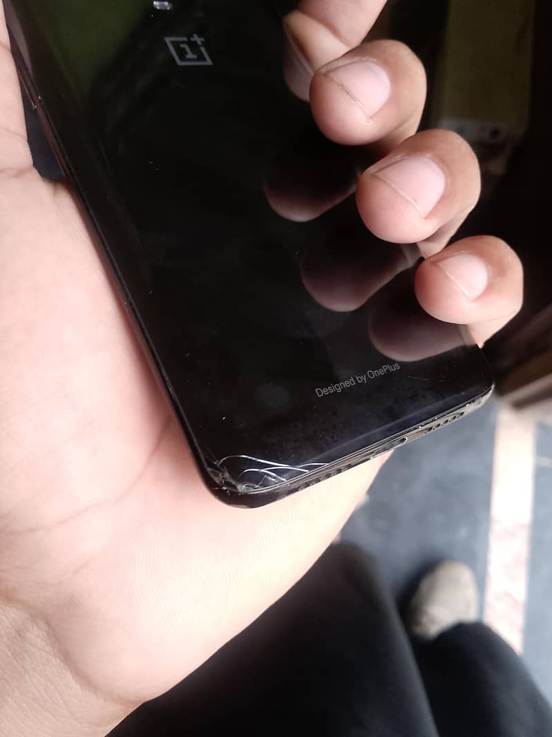 One Plus 6T 5