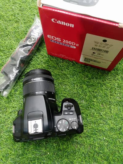 Canon 200d mark ll
