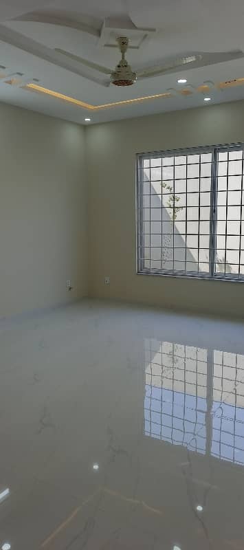 1 kanal Ground portion for Rent