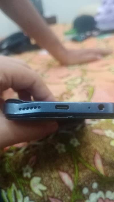 Tecno Spark Go 1