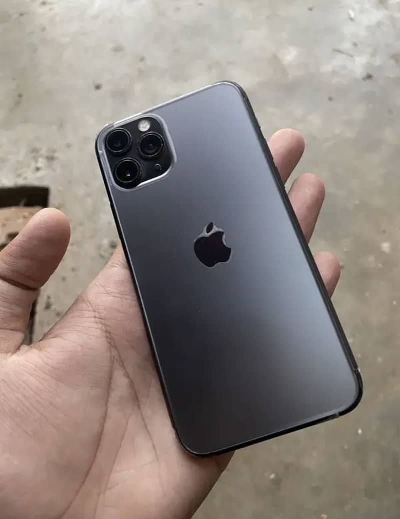 Apple iPhone 11 Pro 1