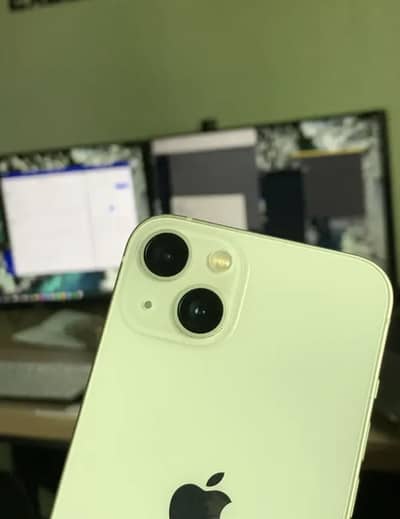 Apple iPhone 13 sim working