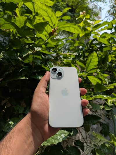 Apple iPhone 15