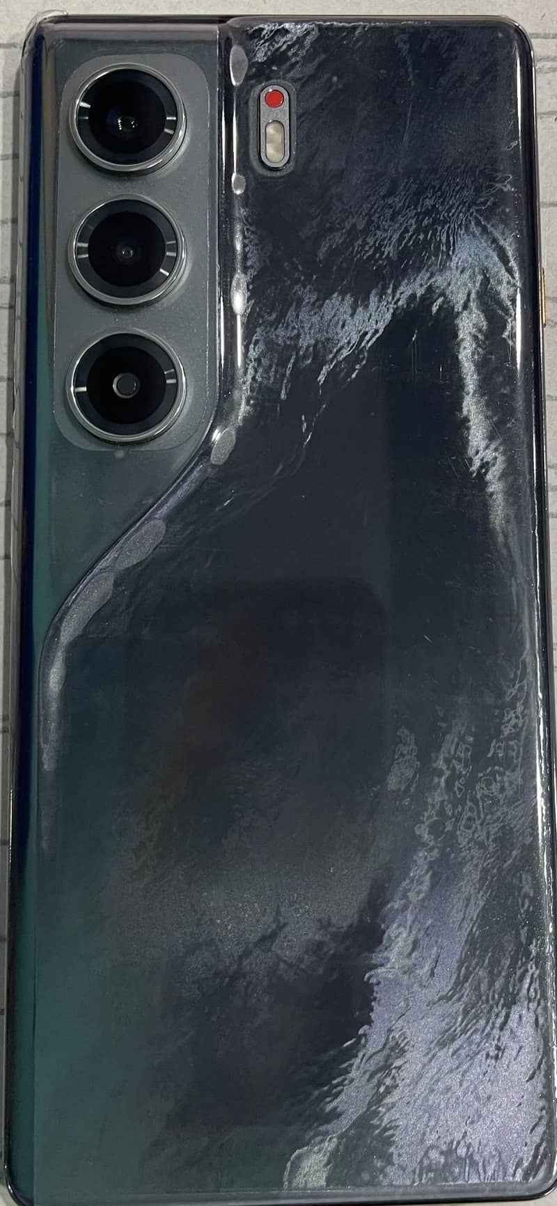 Tecno CAMON 40 Pro 1