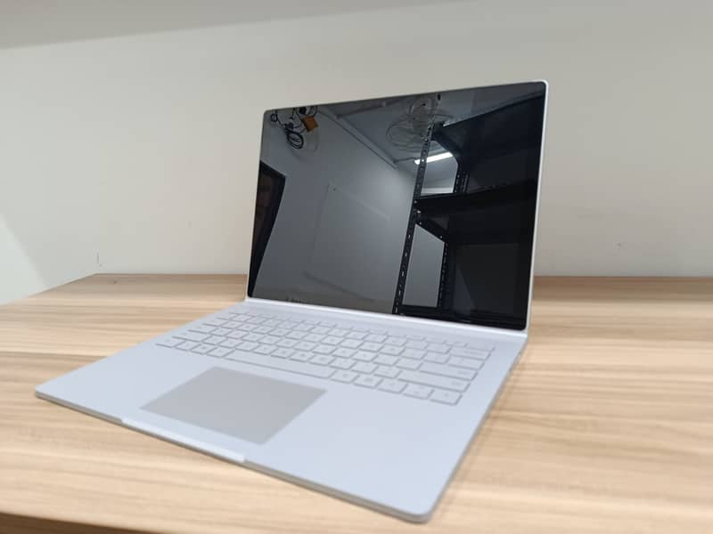 Microsoft Surface Book 2 13.5 I Laptop | 8GB RAM | 256GB SSD 0