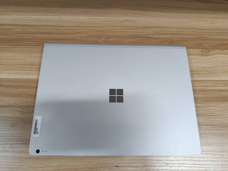 Microsoft Surface Book 2 13.5 I Laptop | 8GB RAM | 256GB SSD 2