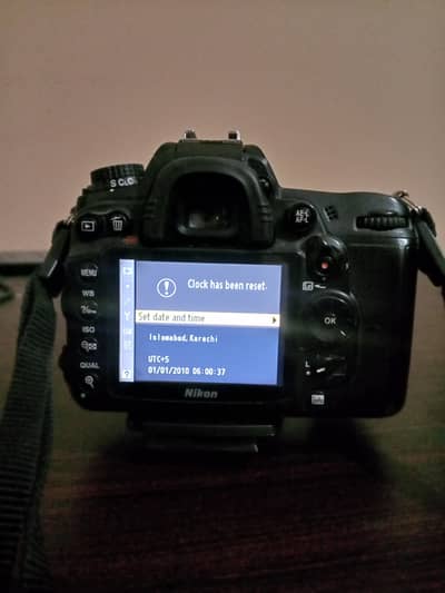 D7000 18/140 lens good condition