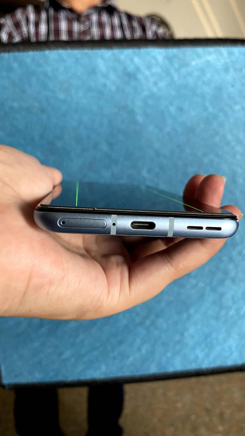 One Plus 9R 7