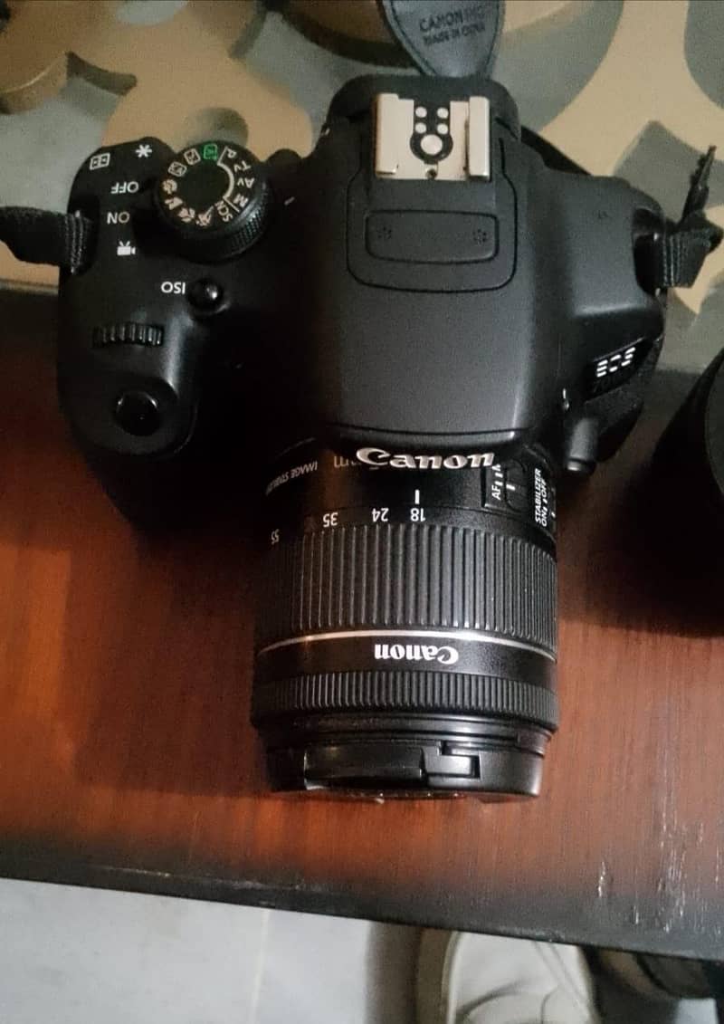 Canon EOS 700D 3