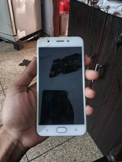 OPPO A57