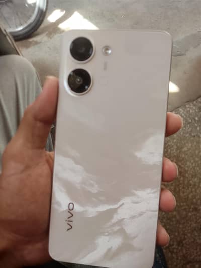 Vivo y05 10 mont warranty