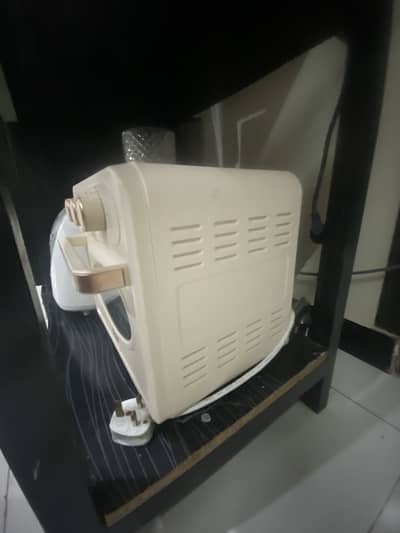 Air fryer and oven 2 in 1