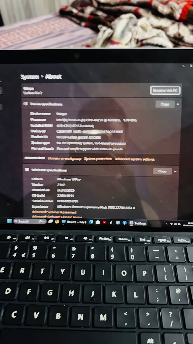 Microsoft surface go 2 3