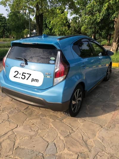 Toyota Aqua X-Urban 2015 / 2018