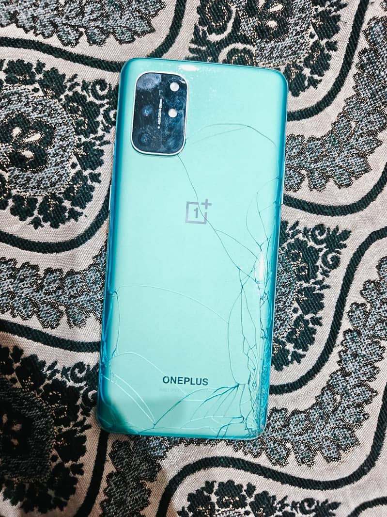 One Plus 8T 2