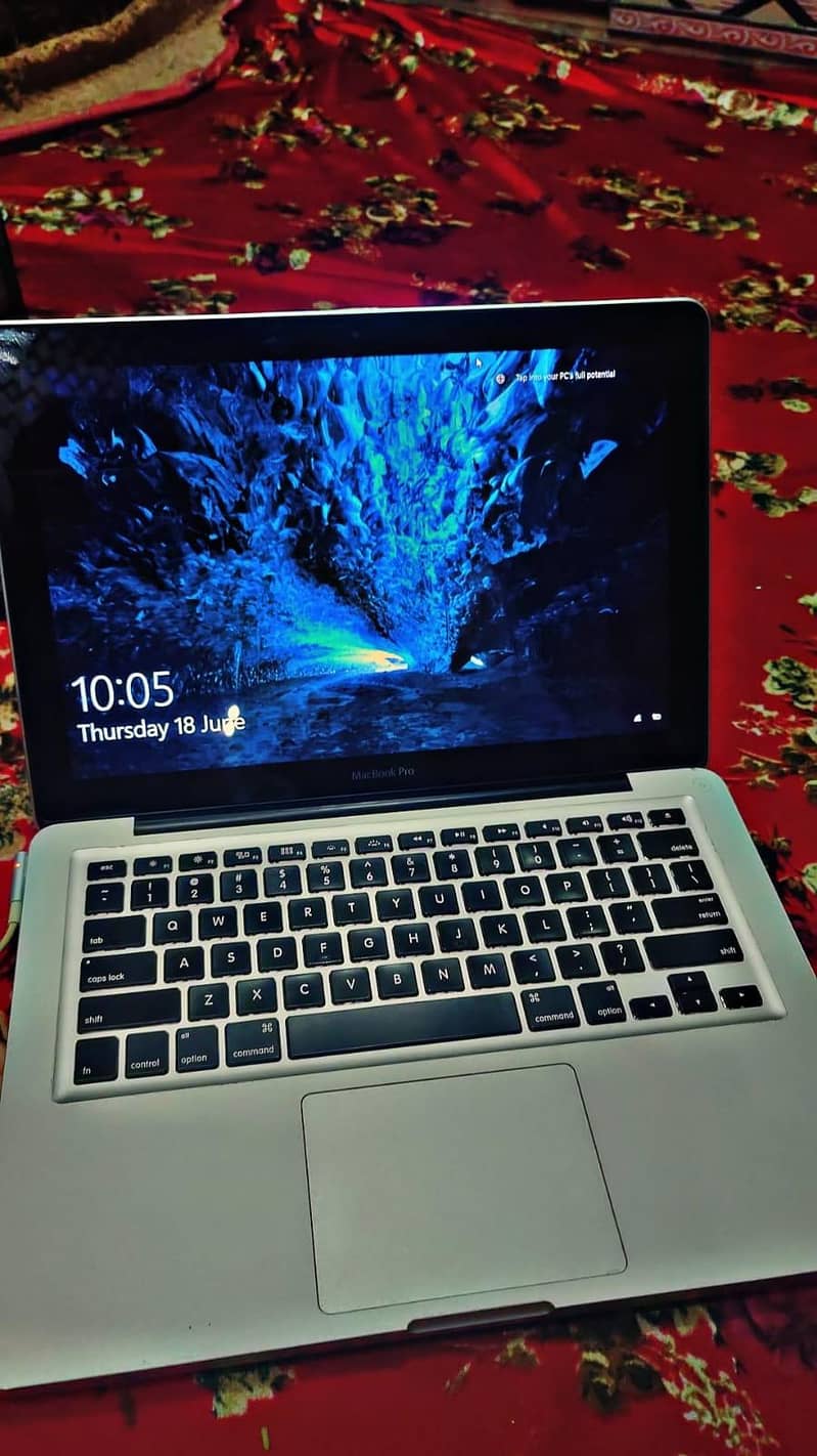 MacBook pro 2012 0