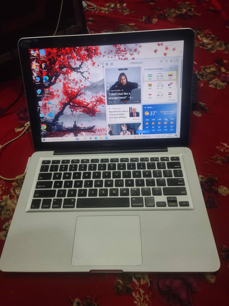 MacBook pro 2012 10