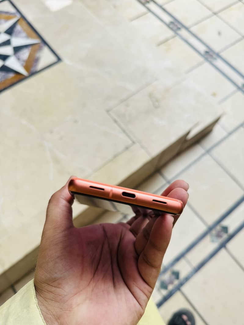 google pixel 7A 6