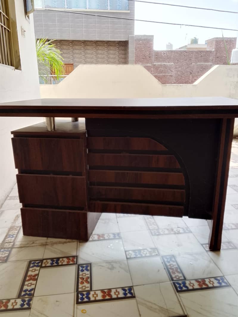 office table 0
