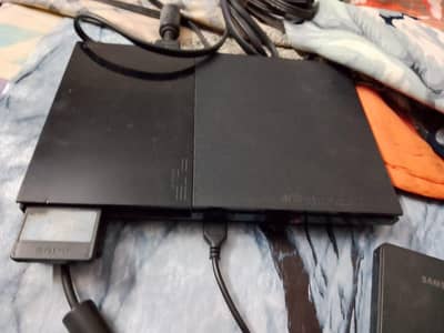 PLAYSTATION 2 SLIM