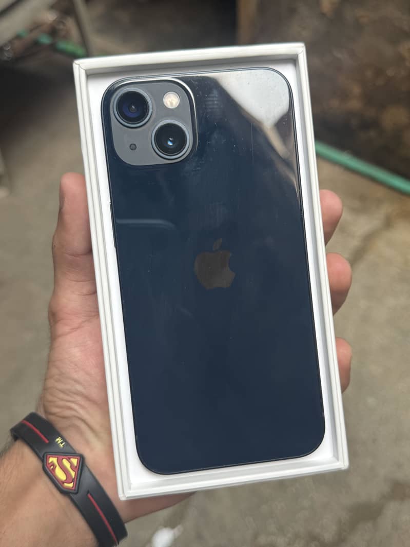 iPhone 13 2