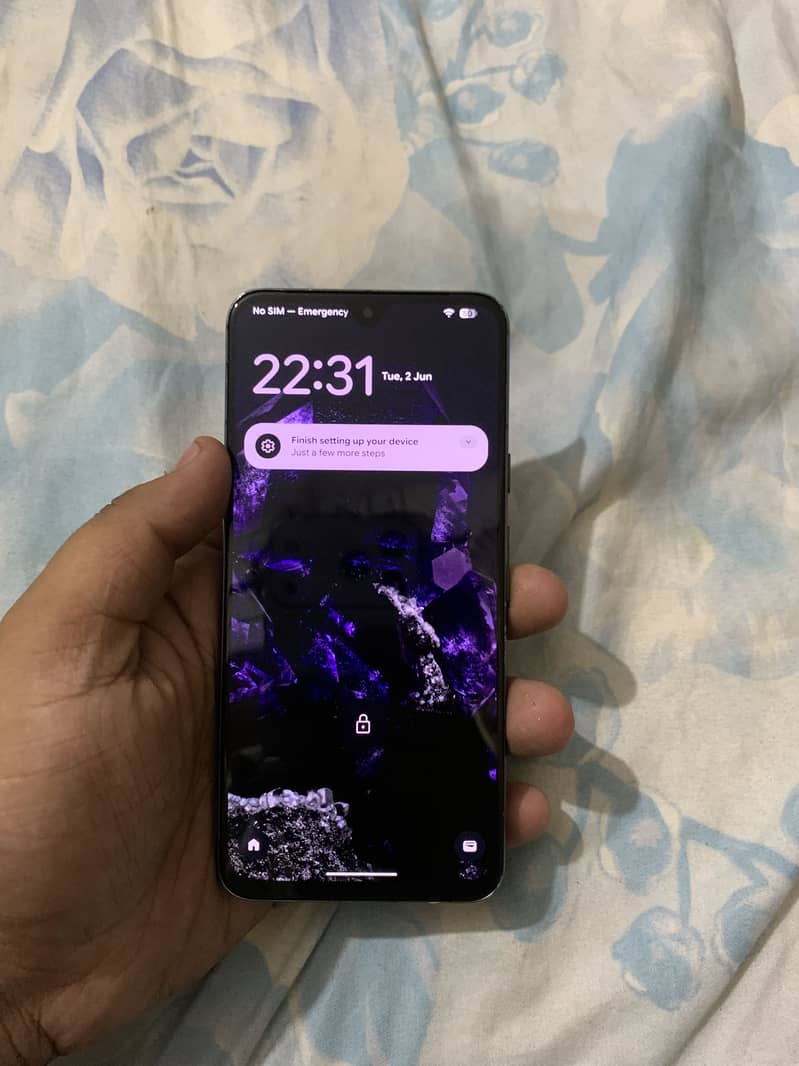 Google Pixel 8 4