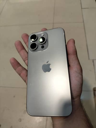 Apple iPhone 15 Pro Max