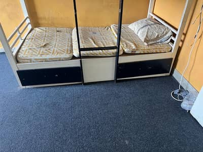Bunk bed