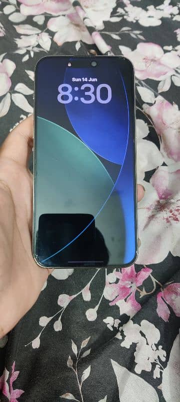 iphone 15 pro max mint condition 256 Gb (JV)