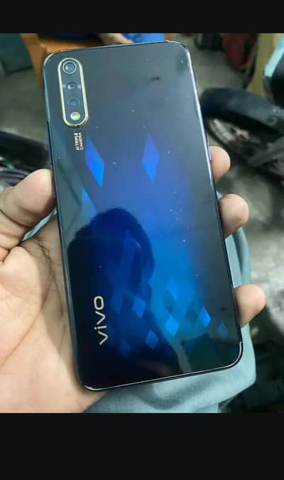 Vivo S1