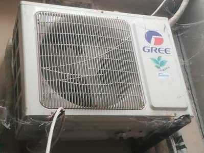Gree 1 ton inverter AC