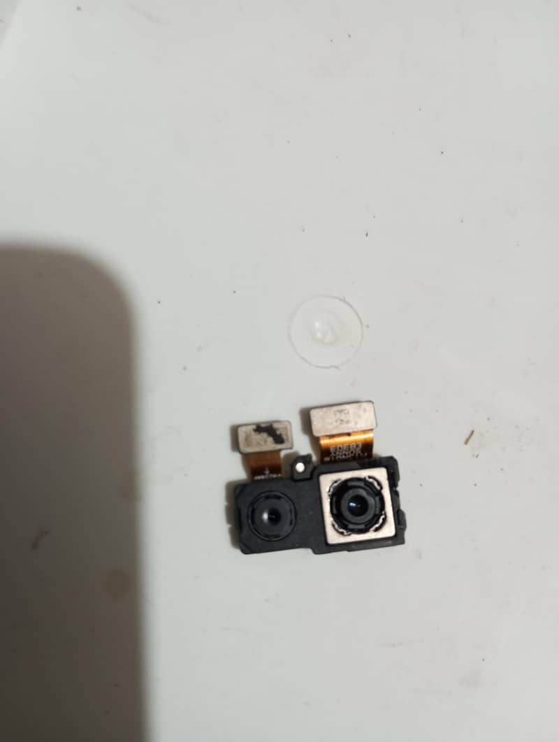 Huawei y9 back camera 0
