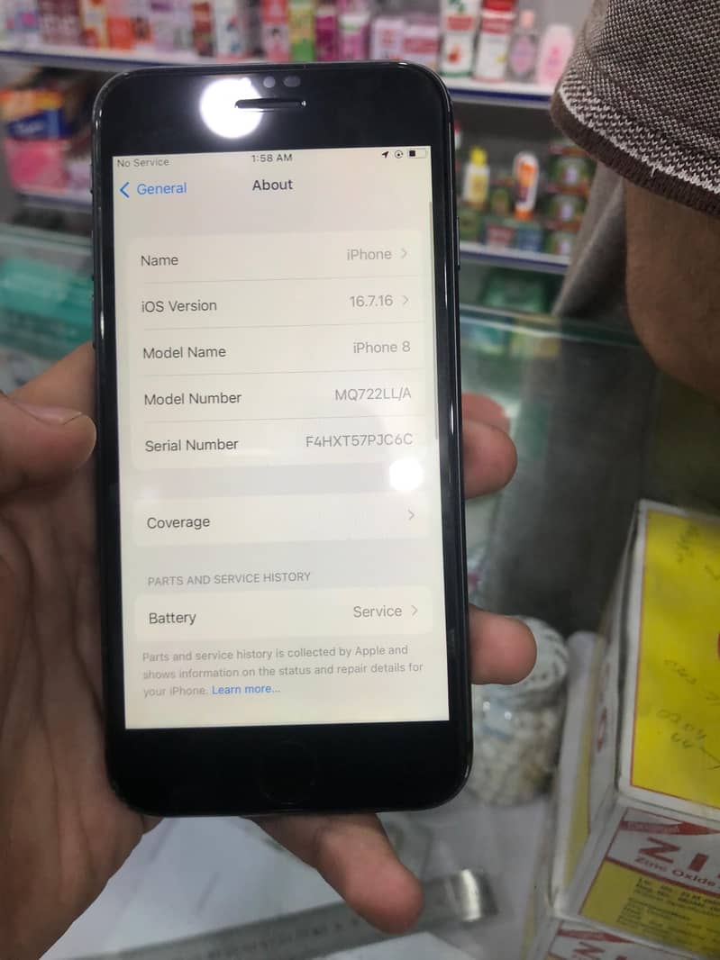 Apple iPhone 8 1