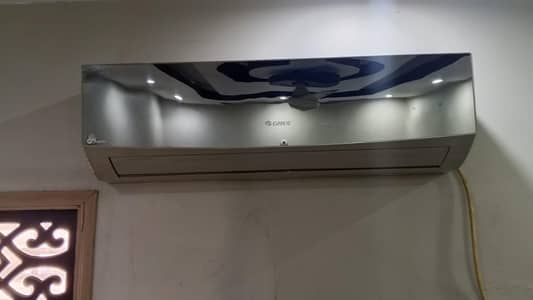Like new jesa Gree 1.5 ton inverter split AC